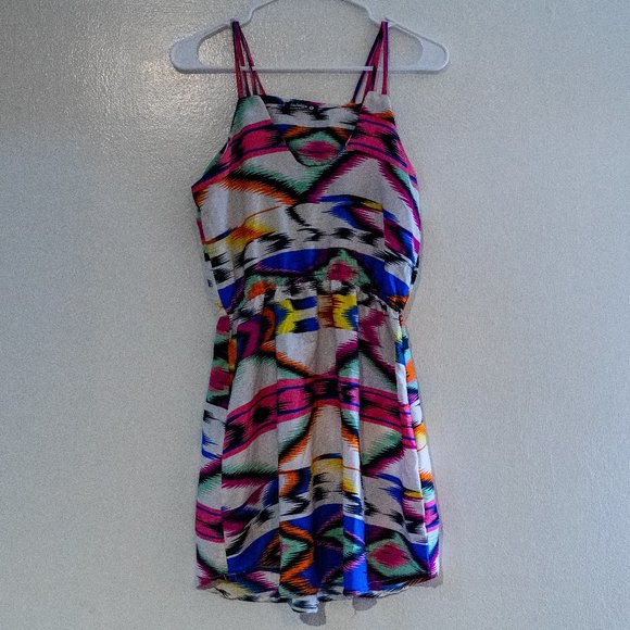 🌈 $5 bundle with any other item! Tribal Mini! - Picture 1 of 3